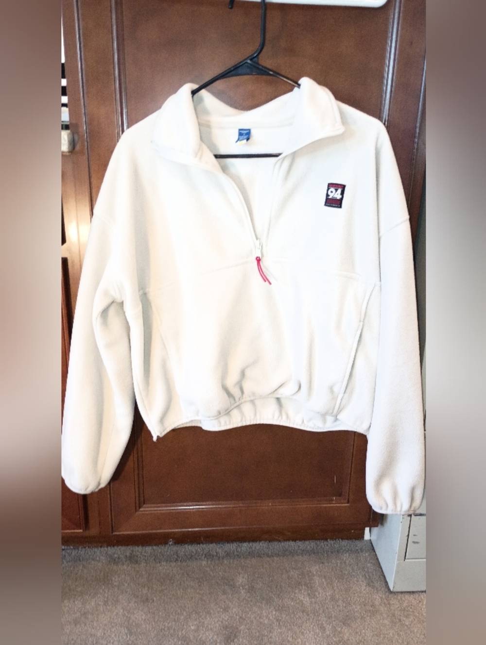 Old Navy White Half-Zip Fleece Pullover with Pink Zip Pull